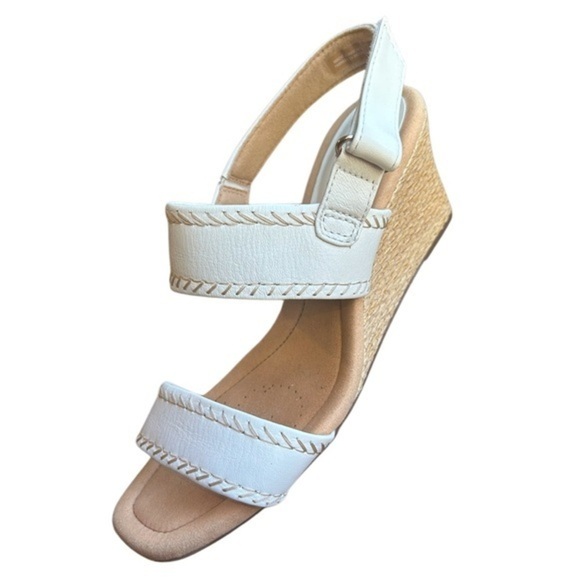 CLARKS ULTIMATE COMFORT WEDGE KYARRA ROSE SLINGBACK SANDALS, White, Size 10.5 - Picture 1 of 7